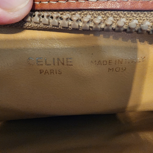 Celine Rare Vintage clutch/pouch Tan/Caramel EUC - Picture 4 of 13